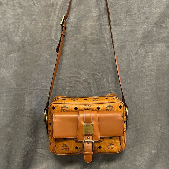 MCM Camera Bag - Picture 6 of 15
